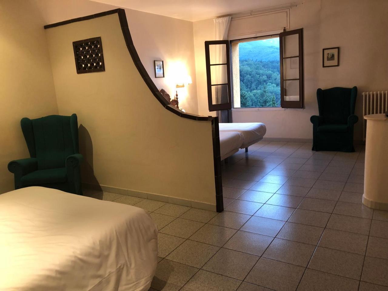 וילאדראו Hostal De La Gloria מראה חיצוני תמונה
